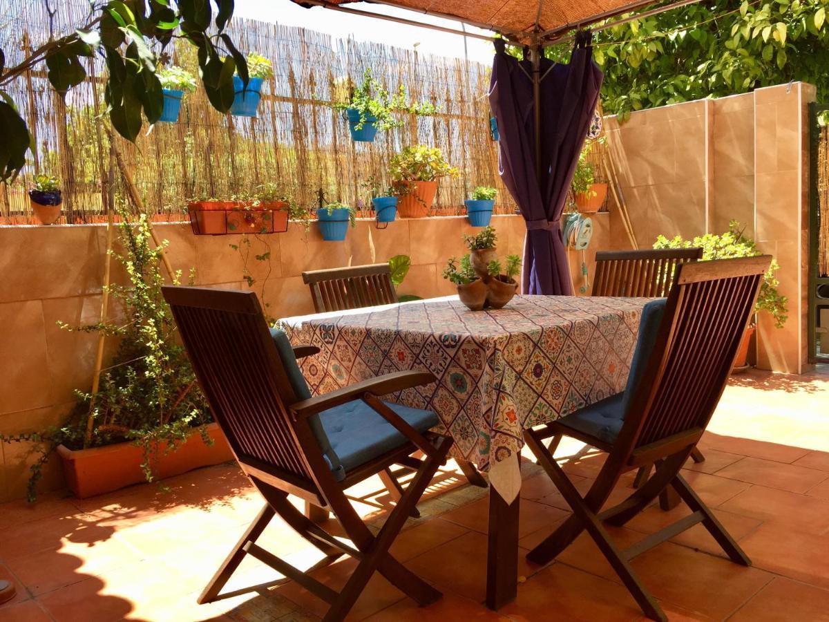 Cool Garden And Suite Mairena del Aljarafe Exterior photo