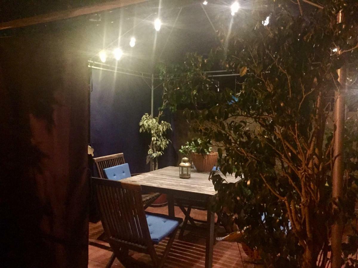 Cool Garden And Suite Mairena del Aljarafe Exterior photo